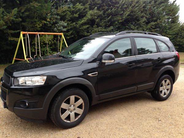 bzzcr's tweet photo. Craquez pour la puissante @chevrolet #Captiva de Christophe à #Paris ! 
https://t.co/V5pEYrvKRA http://t.co/ZcmM3CktRN
