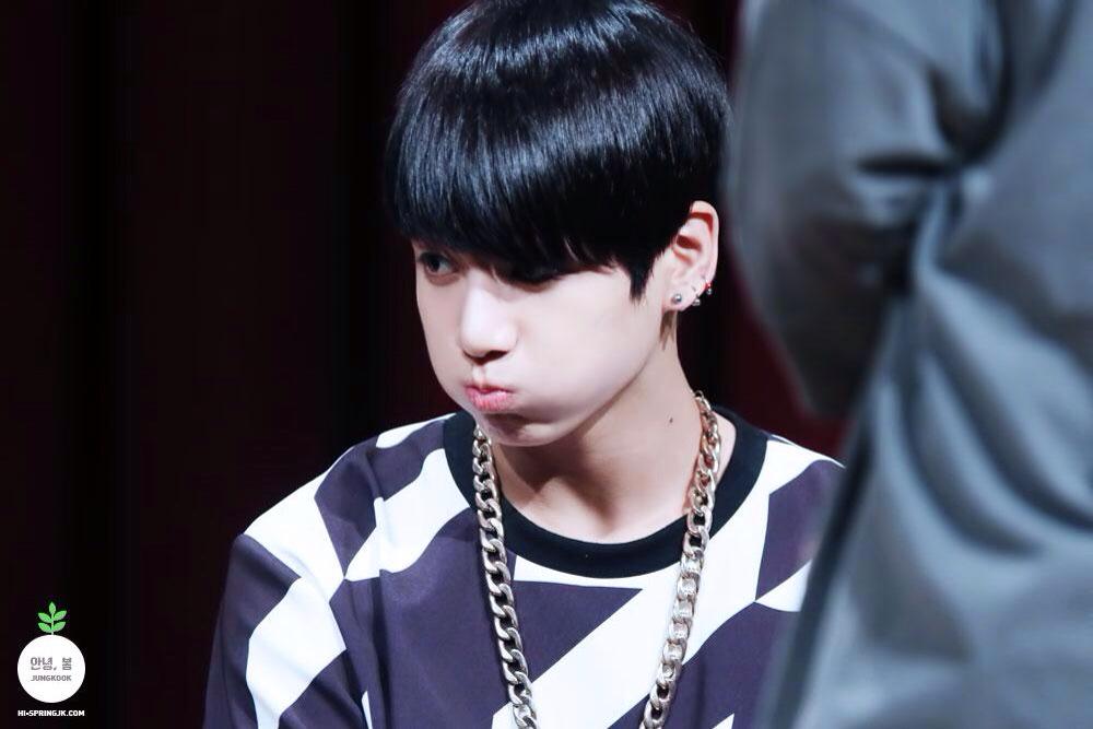 teahyo_bts's tweet photo. @0928fkj 
おやすみ♡ http://t.co/4iUXabpoIa