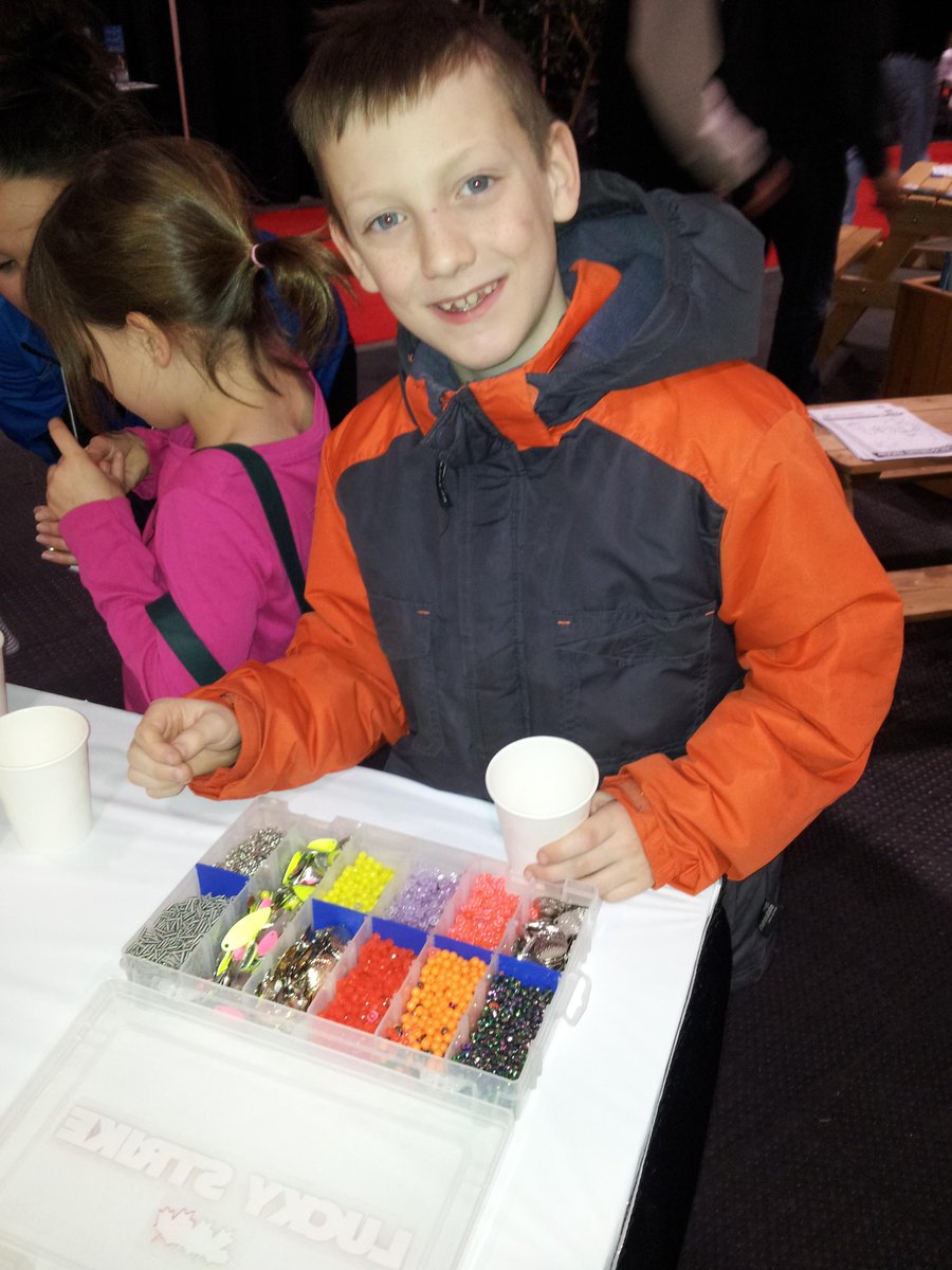 Design your own lure at the #CottageLifeShow. Visit our #LearnToFish reps for fishing fun!