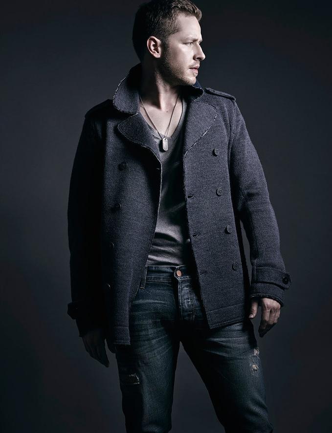 OUATspain's tweet photo. Sesion de fotos con @joshdallas (#BenjoArwas) http://t.co/A24tFzDWOi