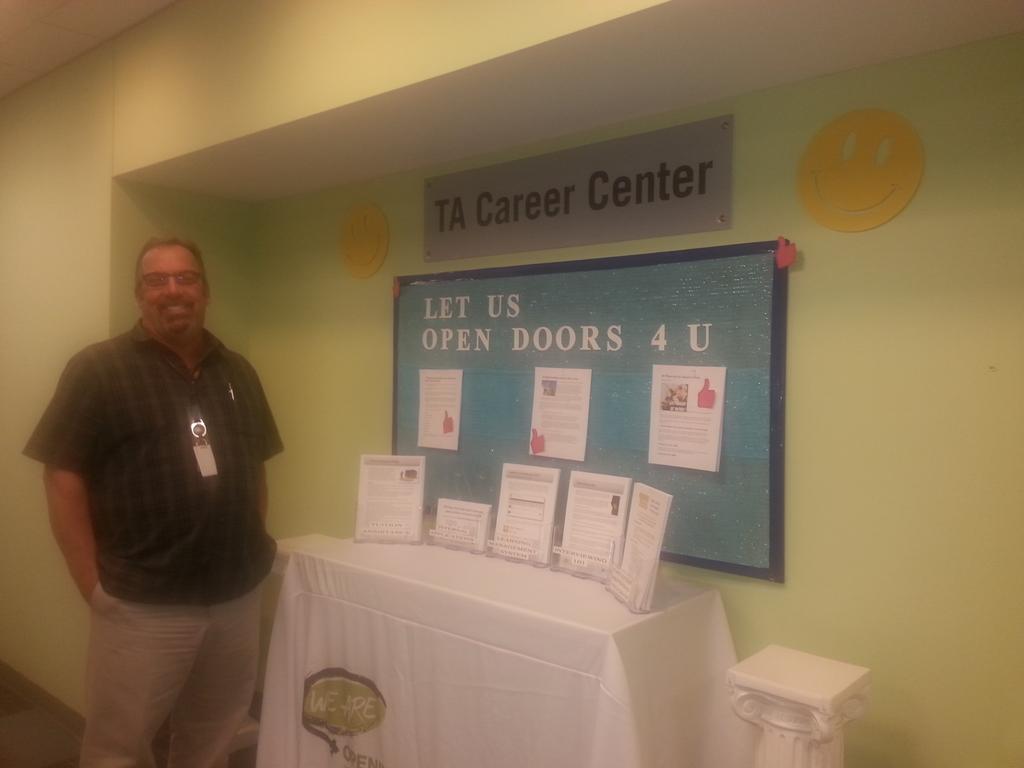 One2OneRecrtng's tweet photo. It's back. TA Career Center! #COE #TAIndy @MrDonTeeter @RecruiterAlliD @TamlaTweets @WendellSherrell @stlrecruiter404 http://t.co/eH3TsqPZDm