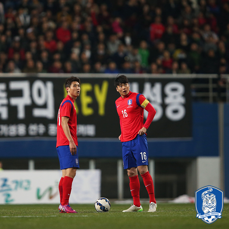 theKFA's tweet photo. [생생포토_#1]

'구자철이 돌아왔다구!' 
2015.03.27 @대전월드컵경기장

사진=FAphotos http://t.co/lEX6cnCY2Q