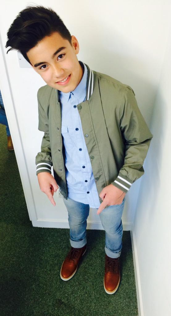 baileymay's tweet image. Huge thank you to my friends @FYFOuk for my new boots 👍 Guys pls give them a follow ❤️ them 😄😘