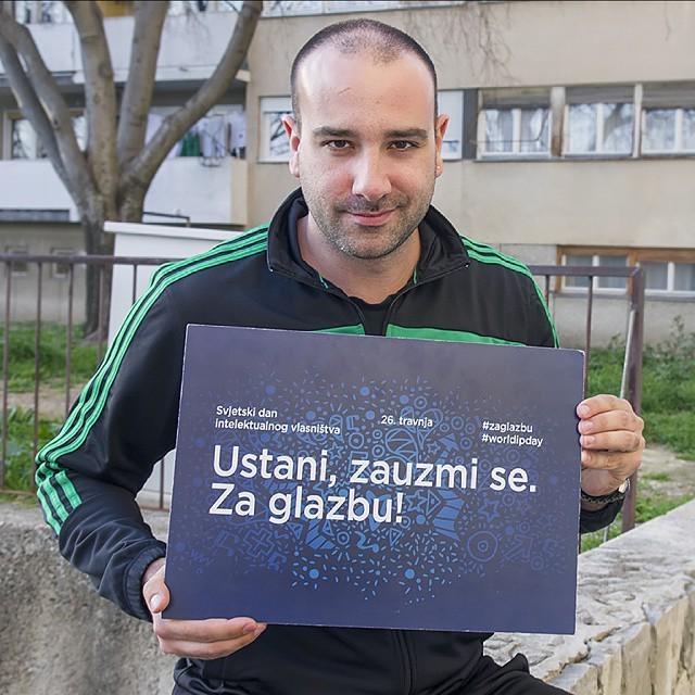 <a href="/MarkoJelavic/">Marko Jelavić</a> #zaglazbu #worldipday #26travnja #hdszamp #glazba #music #croatia ift.tt/1CgMyKS