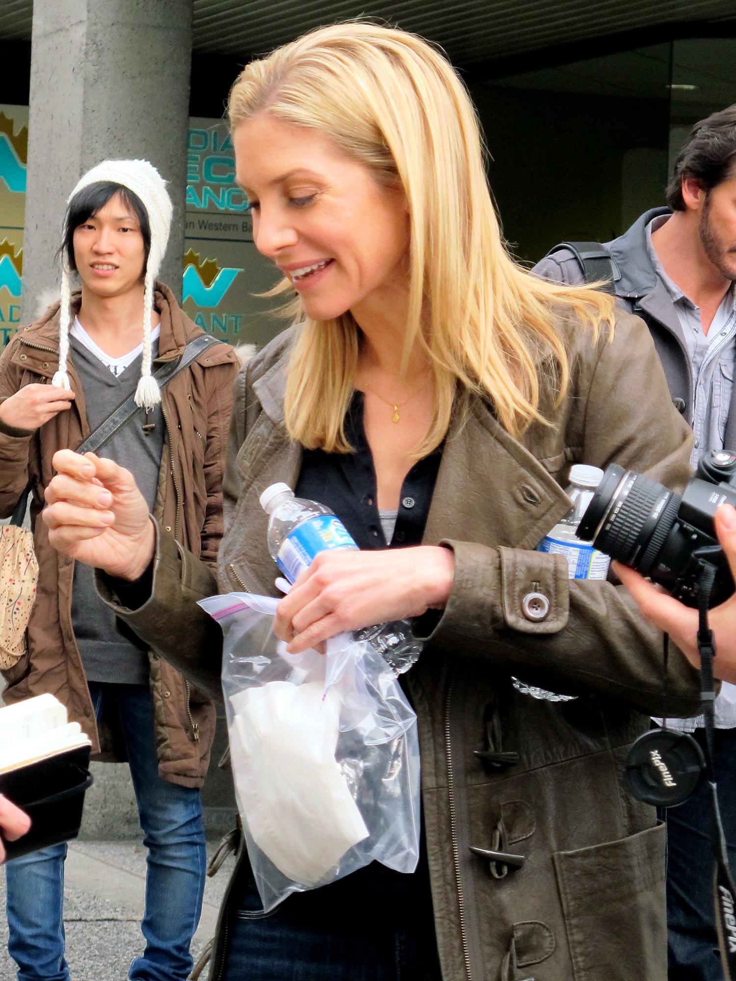 Happy birthday to sweetest person ever Elizabeth Mitchell <3 