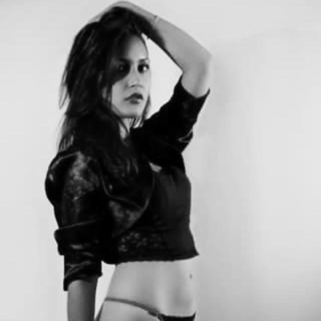 Ph: Agata Alvarez http://t.co/2QQ5a9GK3h<a href="/tag/model"class="tags"><span>#model</span></a><a href="/tag/shooting"class="tags"><span>#shooting</span></a><a href="/tag/dress"class="tags"><span>#dress</span></a><a href="/tag/red"class="tags"><span>#red</span></a><a href="/tag/gala"class="tags"><span>#gala</span></a><a href="/tag/maatmodel"class="tags"><span>#maatmodel</span></a>