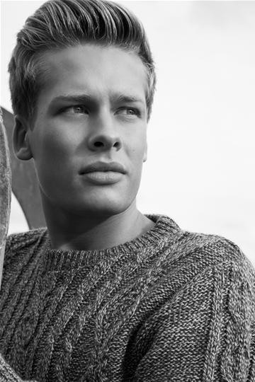 LbuiModels's tweet image. Introducing Jobe,our commercial model.
for bookings please email bookings@lbuimodels.com