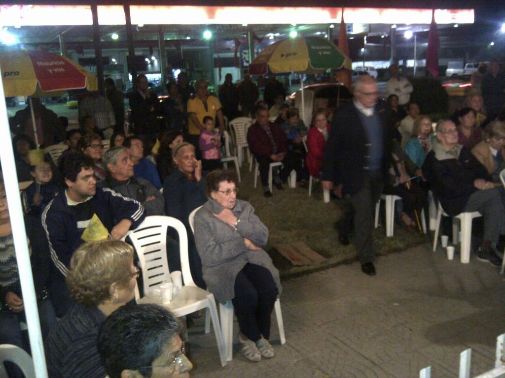 SoherElSukaria's tweet photo. Anoche un enorme paso p @ProCbaCapital inauguramos la sede dl @PROSECC13 #EnormeOrgullo Felicitaciones @walteracebey http://t.co/pfIm2jEHMy