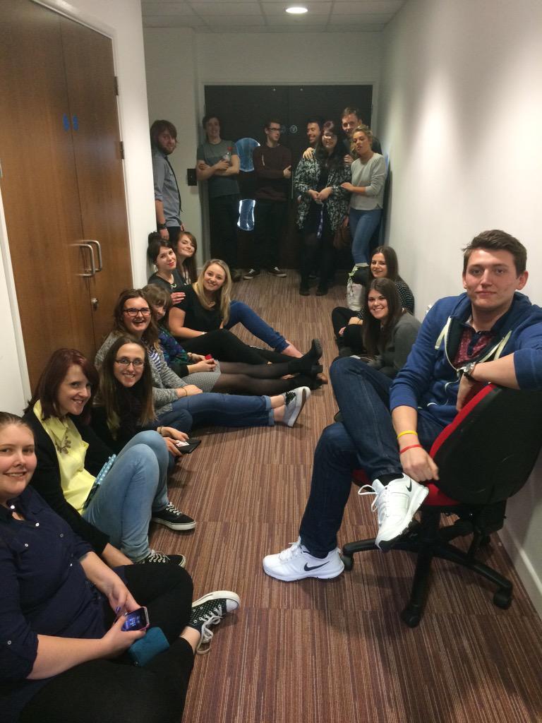 ExpoSportUSW's tweet photo. Everybody waiting patiently for the #ExposureAwards 🏆 http://t.co/8xT5AdIknE