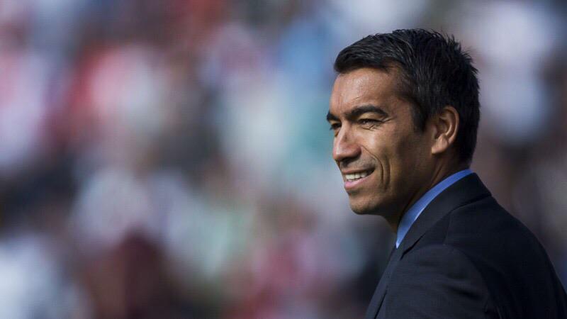 Suerte! "<a href="/The_real_Gio/">Gio van Bronckhorst</a>: Muy feliz de ser el entrenador del <a href="/Feyenoord/">Feyenoord Rotterdam</a> en la próxima temporada. ”
