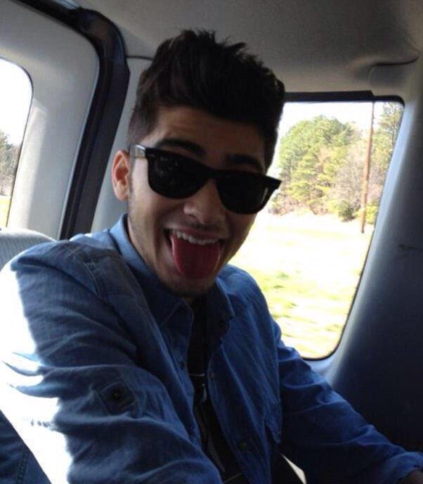 freakywhoran's tweet image. RT FOR ZAYN ❤️ 

#KCA #Vote1DUK