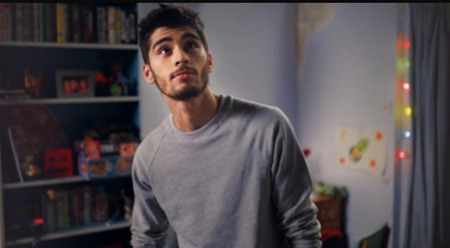 zaynbaabe's tweet image. We watched him grow up, through every video clip in every album..✨

#KCA #Vote1DUK 💖😪