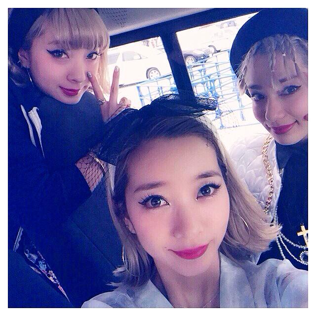 Unakinoco's tweet photo. 🌴OKiNAWA🌴 AMIAYAちゃんと初めてたくさんお話できて、楽しかったなぁ〜💘 お姉ちゃんみたいだった👯💓 #AMIAYA + #Unakinoco #selfie #me http://t.co/QBXyL1fj6T