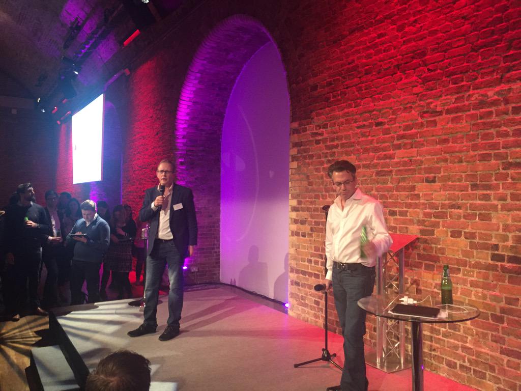 LucRomano's tweet photo. @thefreshwaters and Dave Williams wrap up #cc2015ko #itsaschoolnight @CapgeminiConsul http://t.co/JB67G9J3Q9
