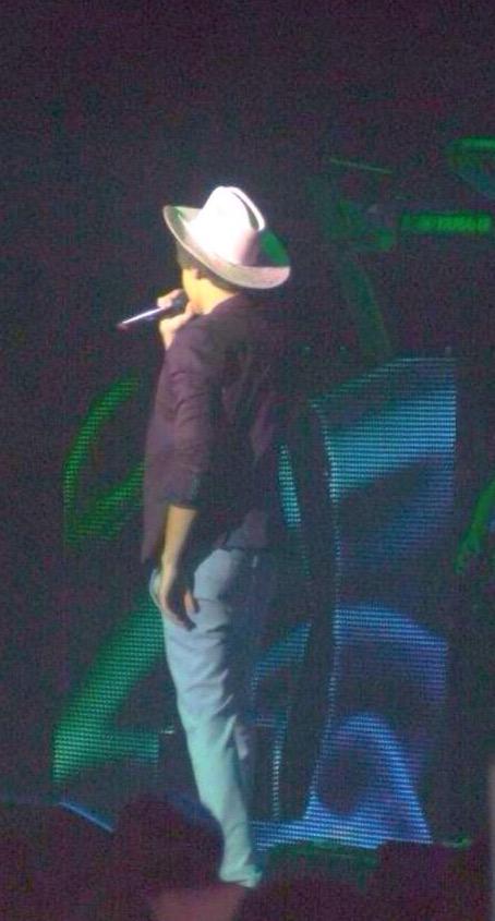 1Dupdategirls's tweet image. “@Real_Liam_Payne: When I grow up I wanna be a cowboy 🌵🐴🎩🔫💰” but I though you were one already!! 😕 #KCA #Vote1DUK