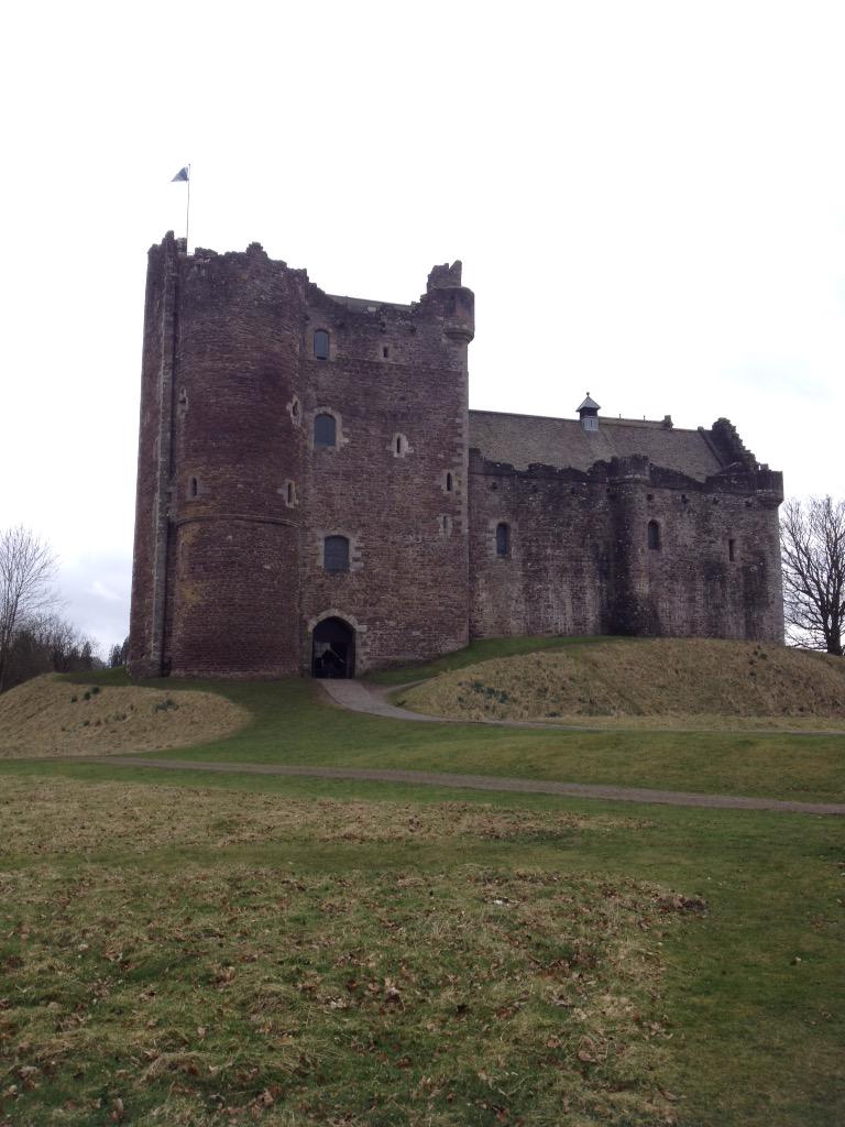 welovehistory's tweet photo. A fun day out indeed! RT @Paul_King_Tours: Some images from deanston and doune castle today by the river Teith http://t.co/Iyl7up9LCT