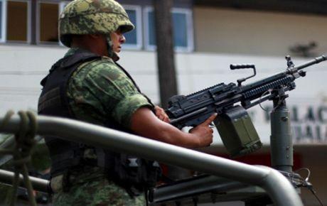 lasillarota's tweet image. Testigos declararon que #normalistas pidieron ayuda a #militares el 26 de septiembre goo.gl/lBwFQK