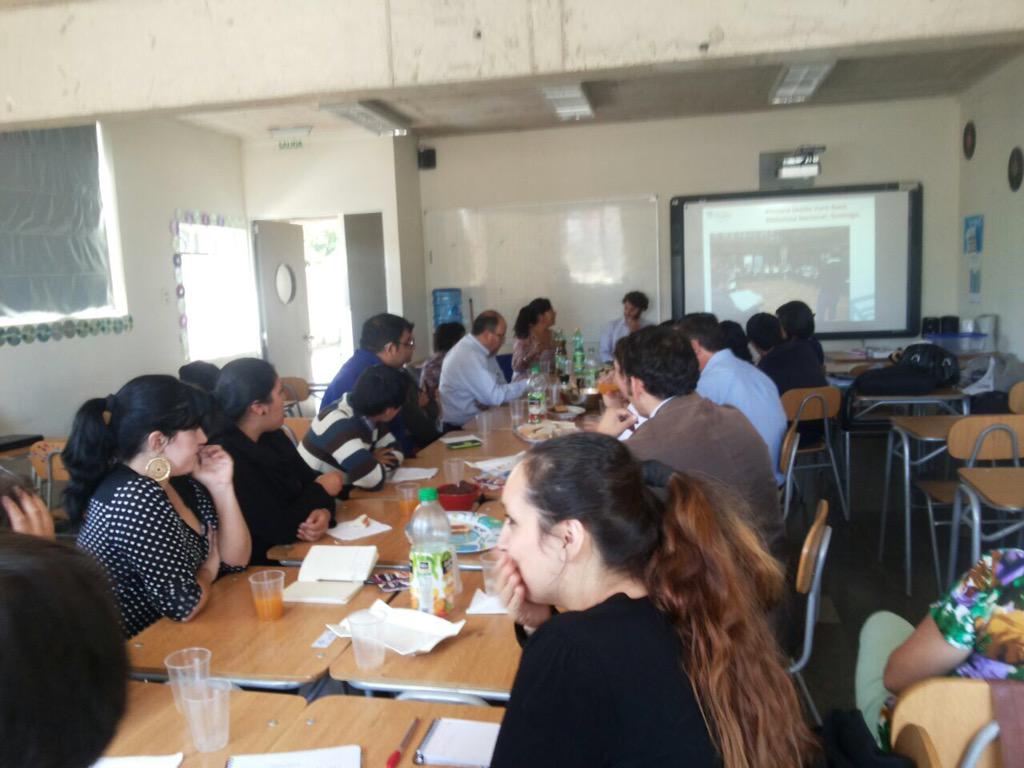 el_planmaestro's tweet image. Estamos en jornada de reflexión del @MagisterioNac presentamos nuestras propuestas en Colegio Bicentenario Colina