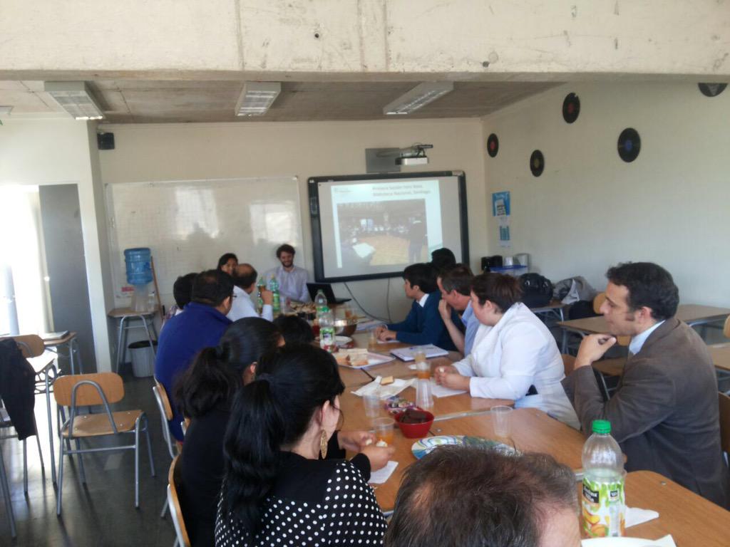 el_planmaestro's tweet image. Estamos en jornada de reflexión del @MagisterioNac presentamos nuestras propuestas en Colegio Bicentenario Colina