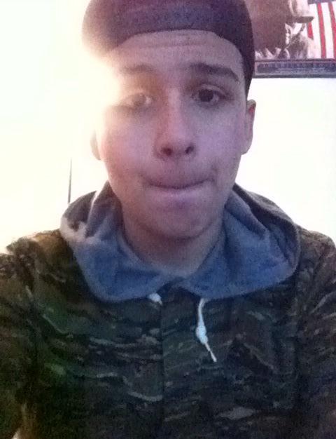 blake_warwick's tweet photo. School photos http://t.co/vPEAeKl7fI