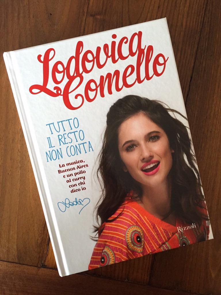 ViolettaItaly93's tweet photo. @RizzoliLibri #VogliamoIlFirmacopieDiTuttoIlRestoAPalermo VOGLIAMO RIVEDERE LODO 😍😍😍😍 @paolocomello @lodocomello  RT! http://t.co/DqYp4HSMqt