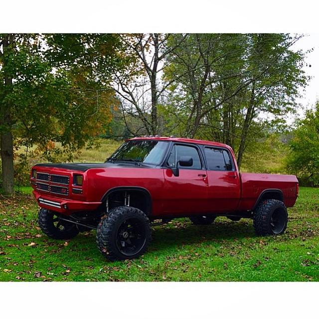 1st gen dodge cummins rollin coal