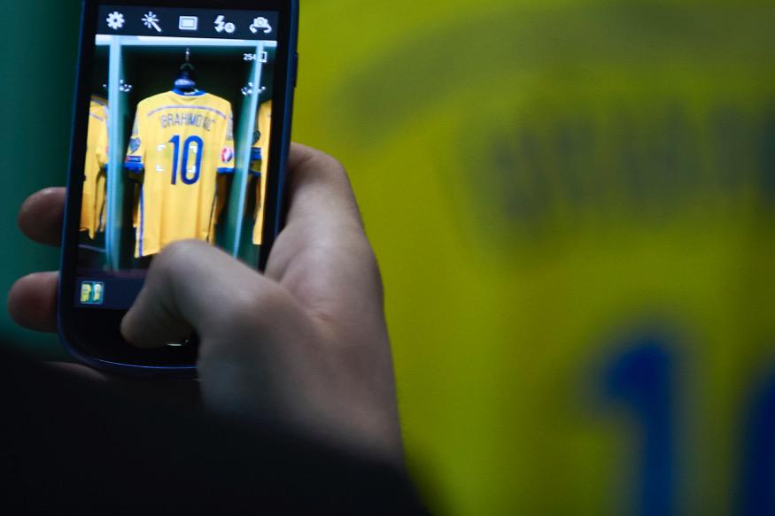 UEFAEURO's tweet photo. Behind the scenes with Sweden captain @Ibra_official #EURO2016 http://t.co/1feZXA83dU