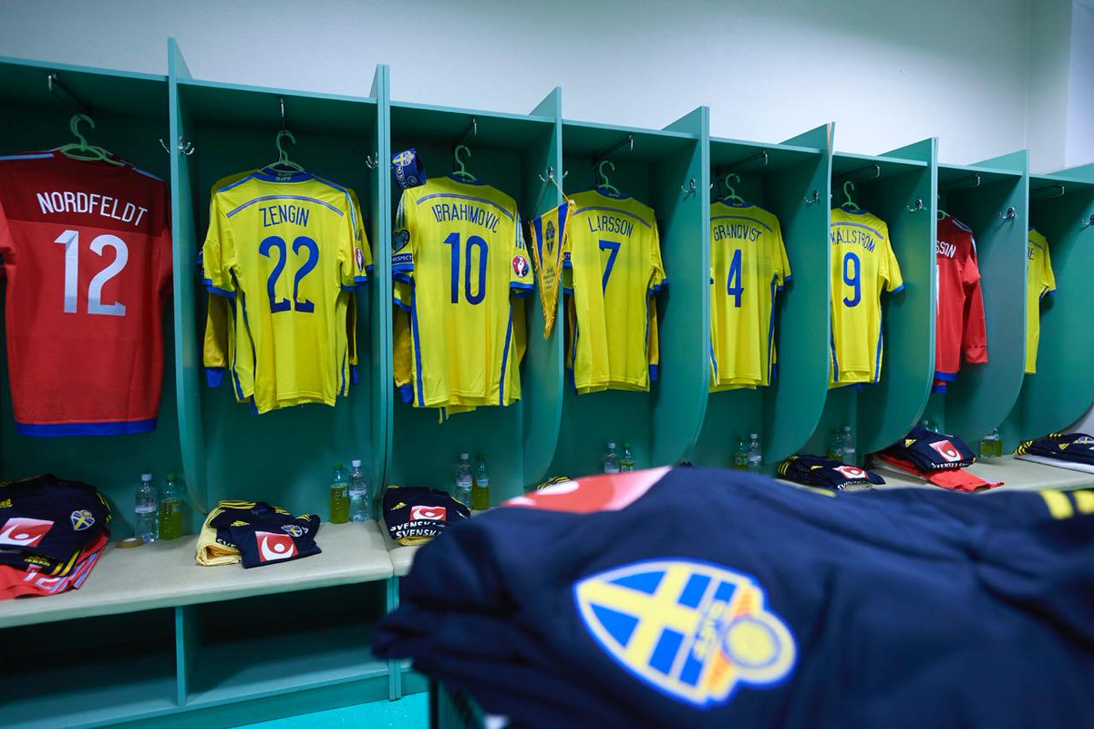 UEFAEURO's tweet photo. Behind the scenes with Sweden captain @Ibra_official #EURO2016 http://t.co/1feZXA83dU