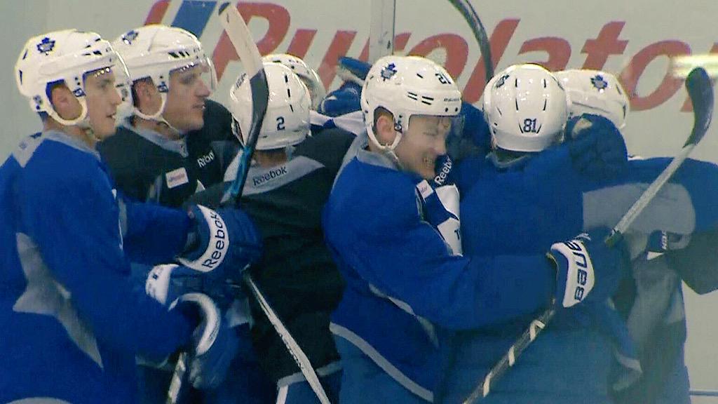 JeremieFilliol's tweet image. Nice to see the leafs coming together and celebrating after a hard practice... Oh wait?