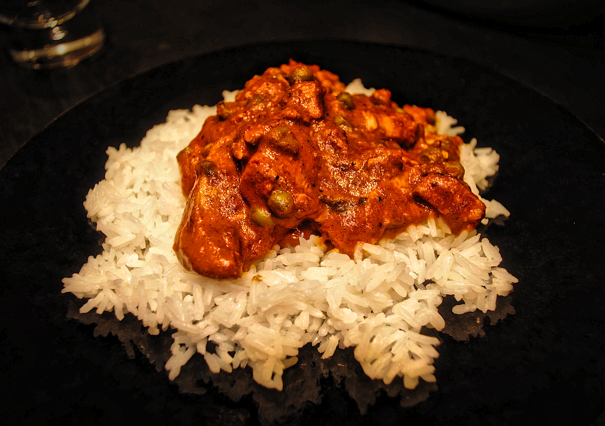 jayFlint's tweet photo. Chicken Tikka Masala... Fuck with me. I cant be stopped w/ this Culinary Samurai Style:

#JayIndia #FuxWitMe http://t.co/u1MexsSFrx
