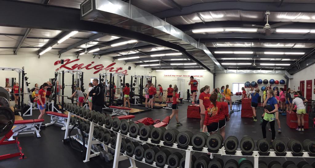CoachSteinKHS's tweet image. This is a great sight : KMS girls track team in the Weight Room, over 60+ girls #GoKnights #KnightStrength