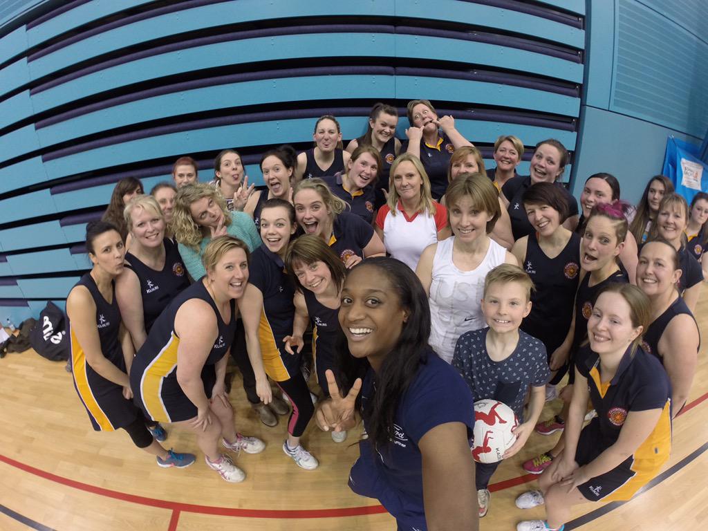 Great session with the lovely <a href="/CambourneNetbal/">Cambourne Netball</a> ladies. Hope you enjoyed it. <a href="/forduk/">Ford UK</a> <a href="/SkyNetball/">Sky Sports Netball</a> #NetballOnTheRoad