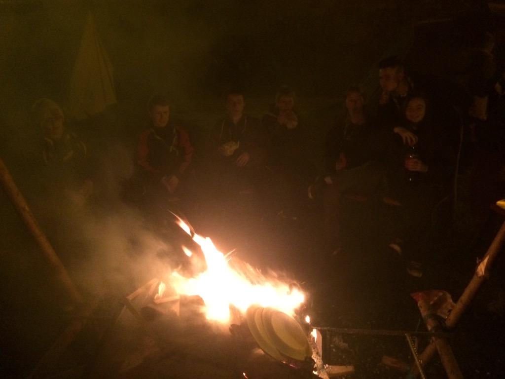 sheartscouts's tweet photo. Campfire for our overnight http://t.co/EUKYlFgNfZ