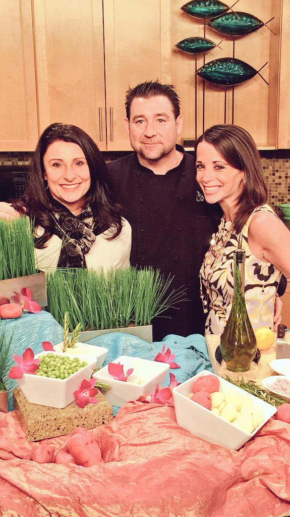 A special thank you to <a href="/AToExcellence/">Taste of Excellence</a> for stopping by @LiveOnLakeside <a href="/wkyc/">WKYC 3News</a> today!  Love you Bill &amp; Dawn!  Xoxo's