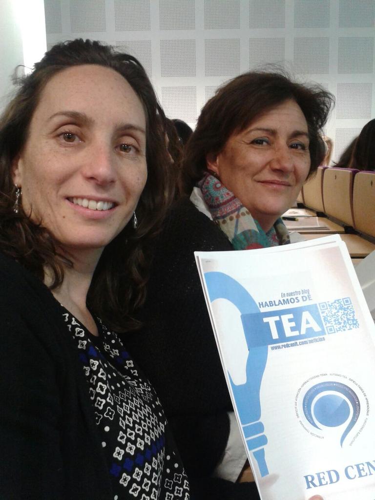 Connie_Jett's tweet photo. #Redcenit Primeras Jornadas de concienciación de TEA en Valencia @FeriaAula @ameiwaece @EdibaDigitalEsp @Educare2015 http://t.co/Ptn3cSSvlO