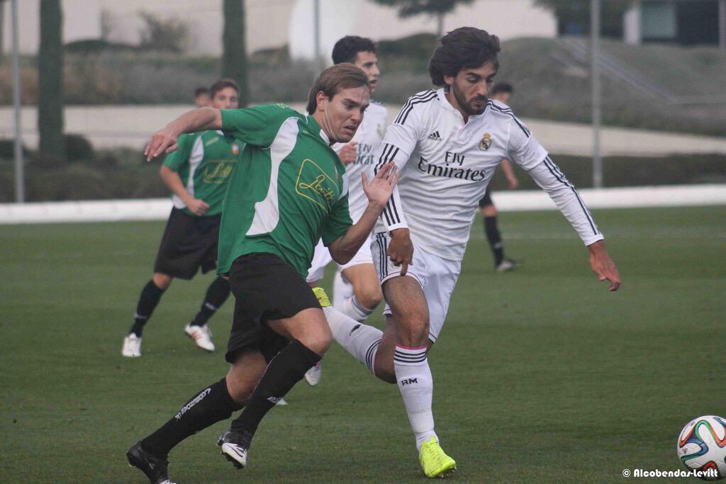 ADAlcobendas's tweet photo. NOTICIA. El Real Madrid C.F. llega a Valdelasfuentes ¡ENTRADA GRATUITA! http://t.co/kE3tMcJnQE #ACFvsRM #adacf http://t.co/wjq1ReF6Yj