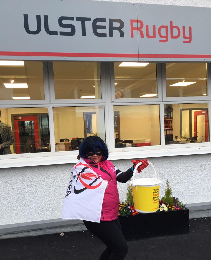 GlynisHobson's tweet image. Supporting @Mencap_NI #bigstepforward tonight @UlsterRugby #superheroes night meet Ulster Woman!