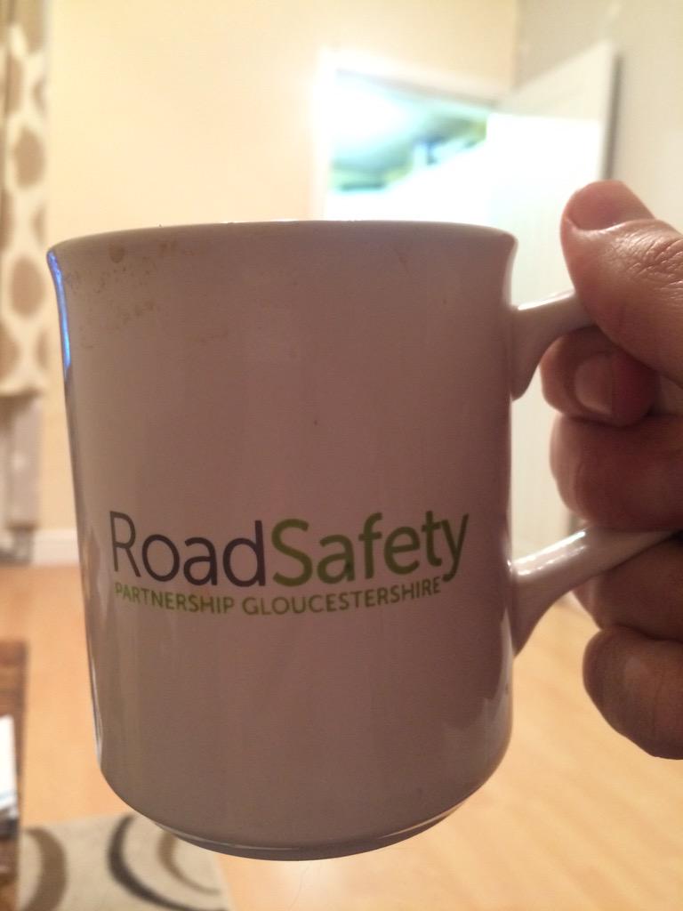 MrMatRead's tweet photo. @cee_embishop @StevieMorris_x they missed a trick on this mug #roadsafetea http://t.co/CatnVmLPyx