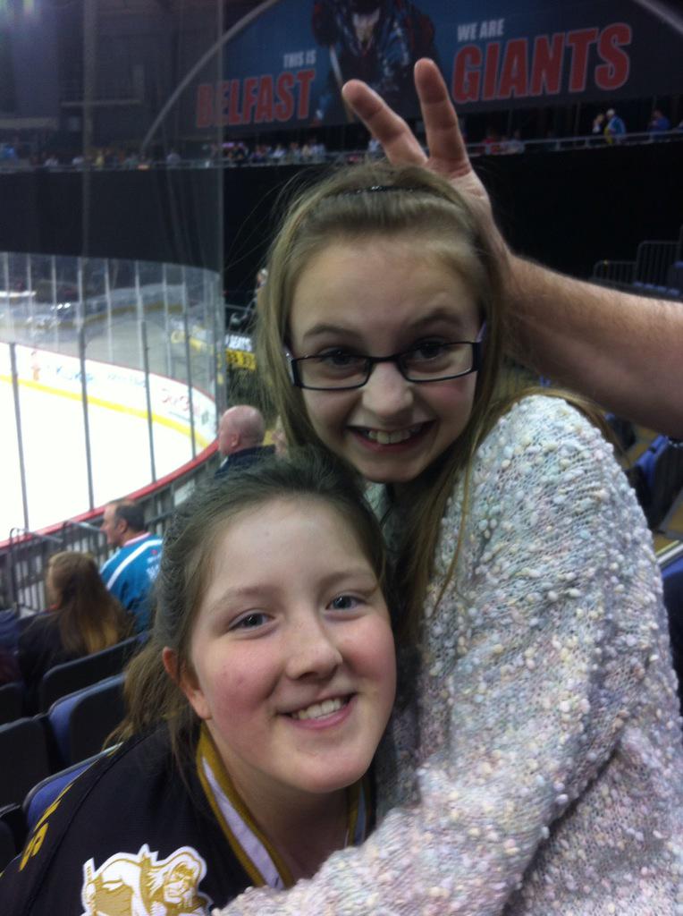 jazler79's tweet photo. #giantselfie http://t.co/oIWpKTrD2D