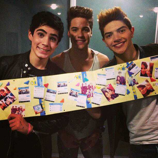 FkNavarro's tweet photo. Fetus Rt no Fav #SmileCD9KCA #KCA #VoteCD9 http://t.co/qH5ly0eD0W