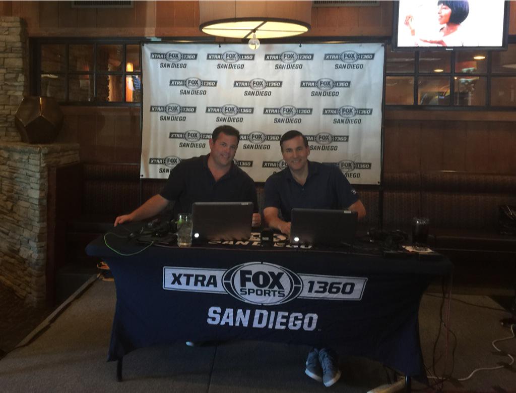 Sports760's tweet photo. The Loose Cannons are LIVE at @Claim_Jumper In La Mesa! 

Come on by say hi, and get ready for #MarchMadness! http://t.co/oLHQTIAvtE