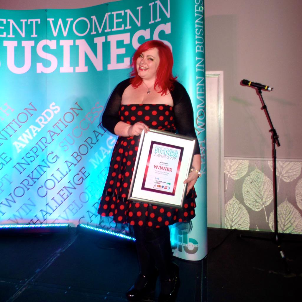 Kwib_Awards's tweet photo. RT @shewhobakes1: Thank you for the love everyone. β€οΈ SO PROUD!! #KWIBA2015 http://t.co/Y44IPKiAl2