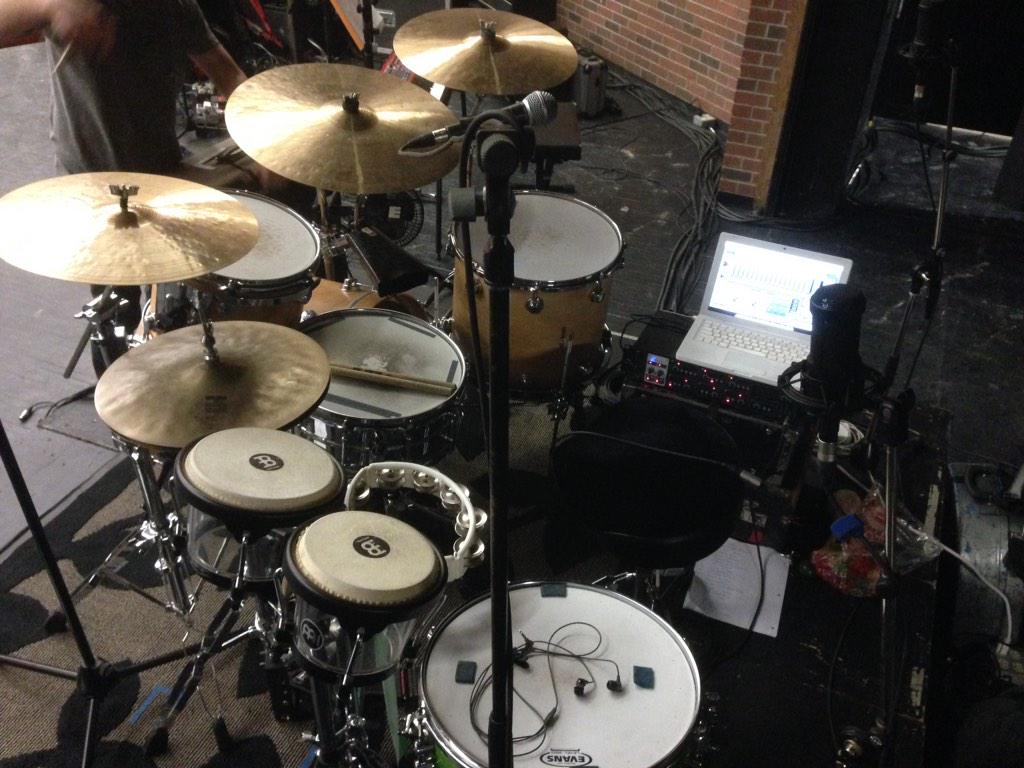 This weekend's office with an amazing house band!
#lanuit2015