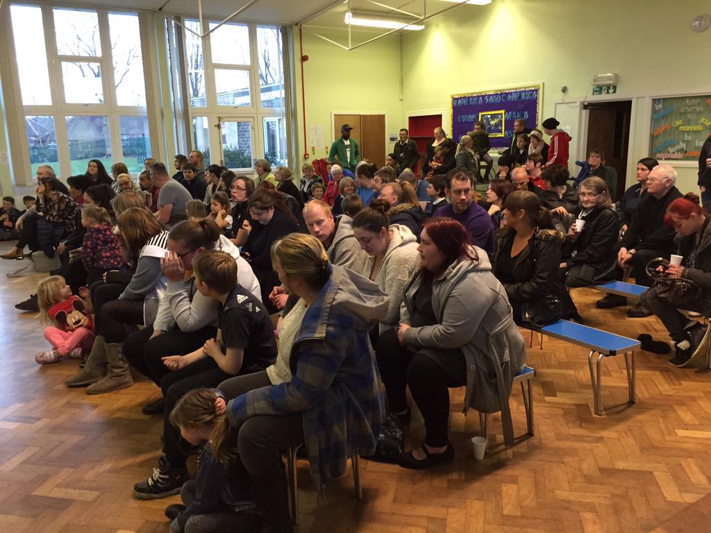 BrighterFutMAT's tweet photo. Fantastic turnout to the Year 1 to 3 performance on Wednesday evening. Well done team! http://t.co/uUTgRX2afL