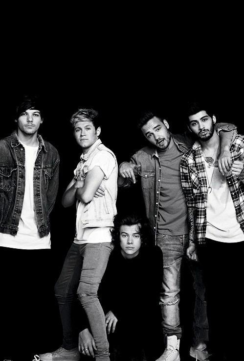 ReaalLiamPayyne's tweet photo. With my boys💞 http://t.co/ApD9MqIzH4