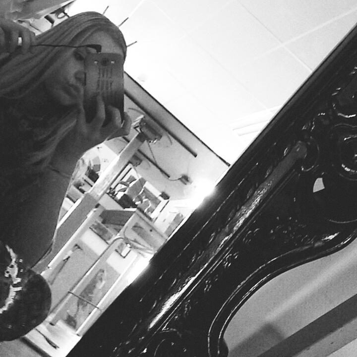 KBoxem's tweet image. GN!😴😴 byee peepzz😘😛 ! X