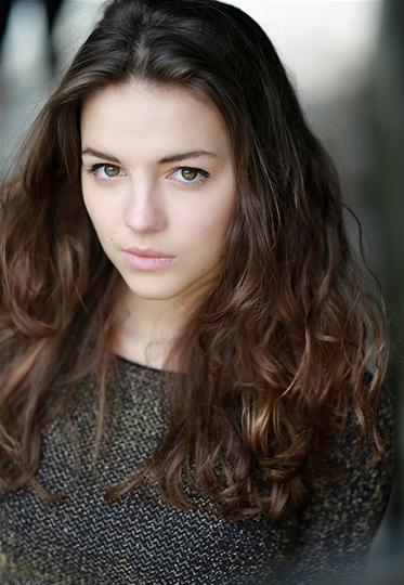 Hey guys I am Alex Robot's are taking over the world and I need a way to escape and be free {Not at all new to RP}RT?