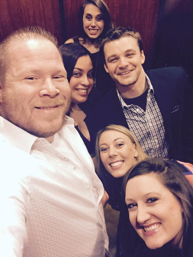 nicmc99's tweet photo. On our way to drunk city! @Chile837 @kasiebobo @Allixxxpatricia @mheiman363 http://t.co/2c14naKn4X