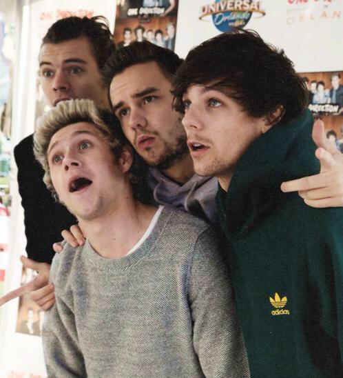 leeenzyy's tweet photo. They still need us so lets keep supporting them no matter what 

#KCA #Vote1DUК http://t.co/tmorujRwjh