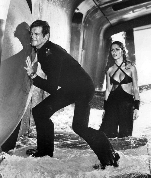 colebrax's tweet photo. #SPECTRE's arrival in Nov prompted me to compile my favorite moments in the franchise. Enjoy: http://t.co/9ZePmgEImB http://t.co/Rh2Z92q8Dp
